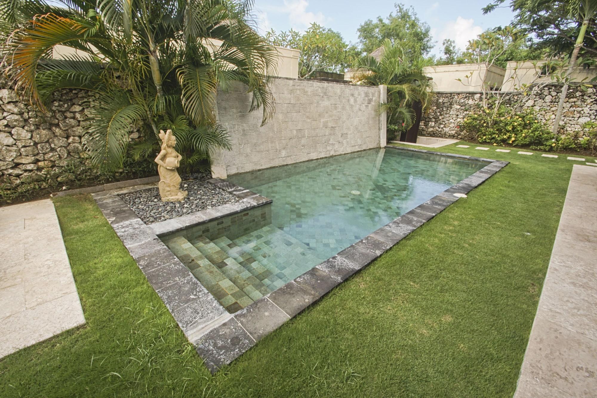 Hillstone Villas Resort Bali Ungasan  Exterior photo