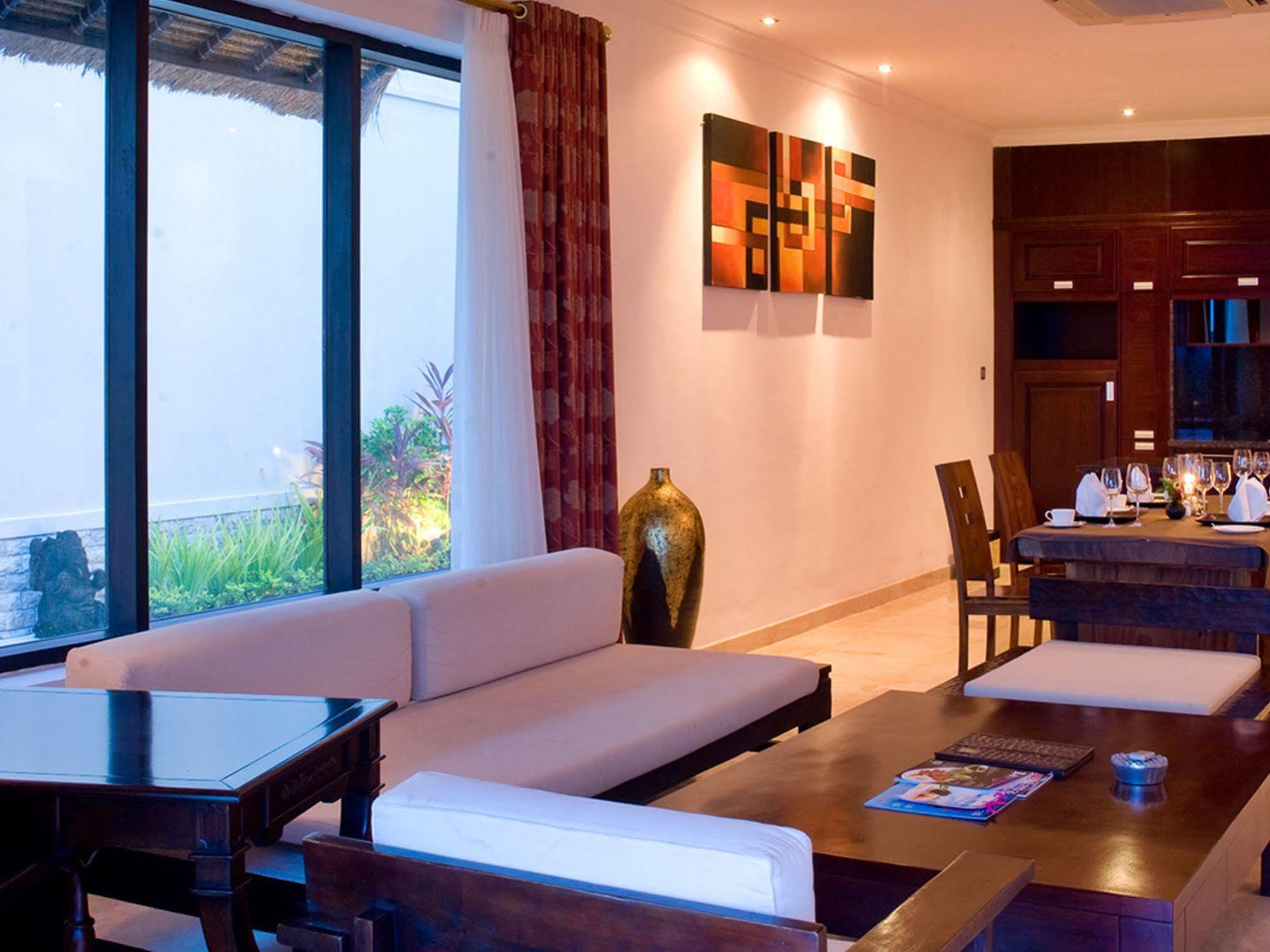 Hillstone Villas Resort Bali Ungasan  Exterior photo